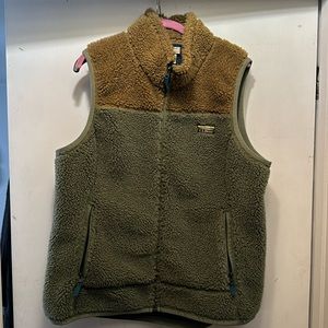 L.L. Bean women’s color block vest.  Very good condition.  Comfortable.